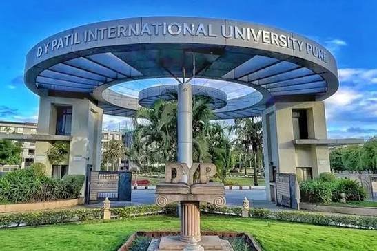 D Y Patil International University