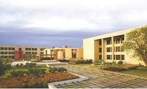 Dr. Subhash University, Junagadh
