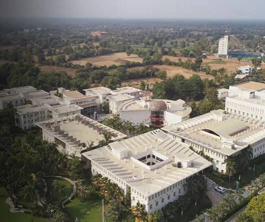 Karnavati University