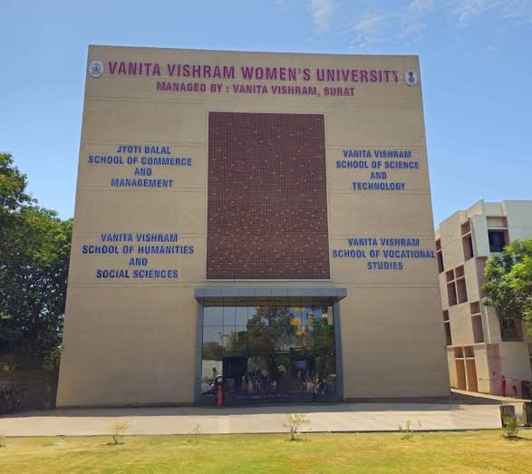 Vanita Vishram Women's University